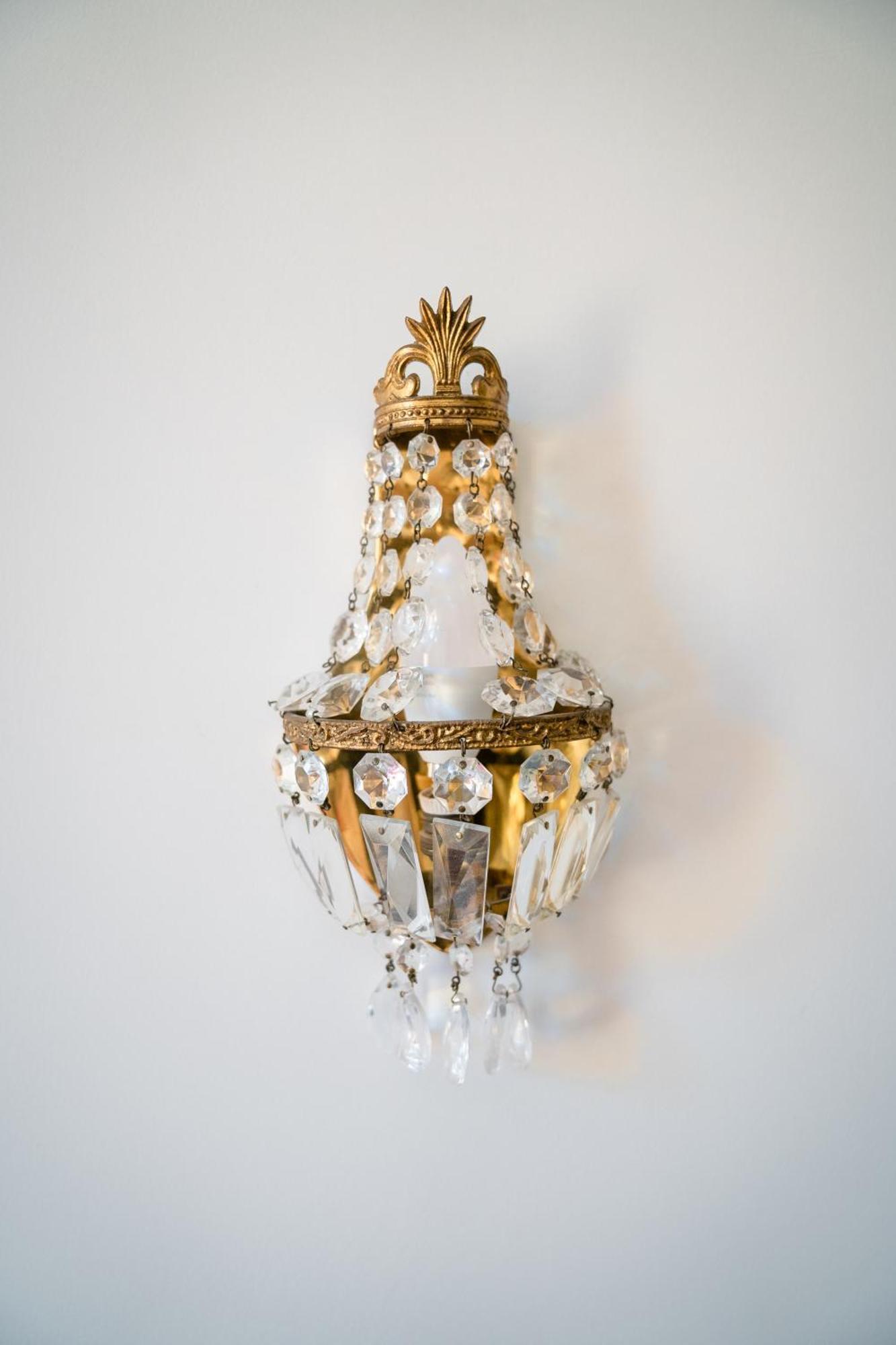 The Chandelier Генуя Экстерьер фото